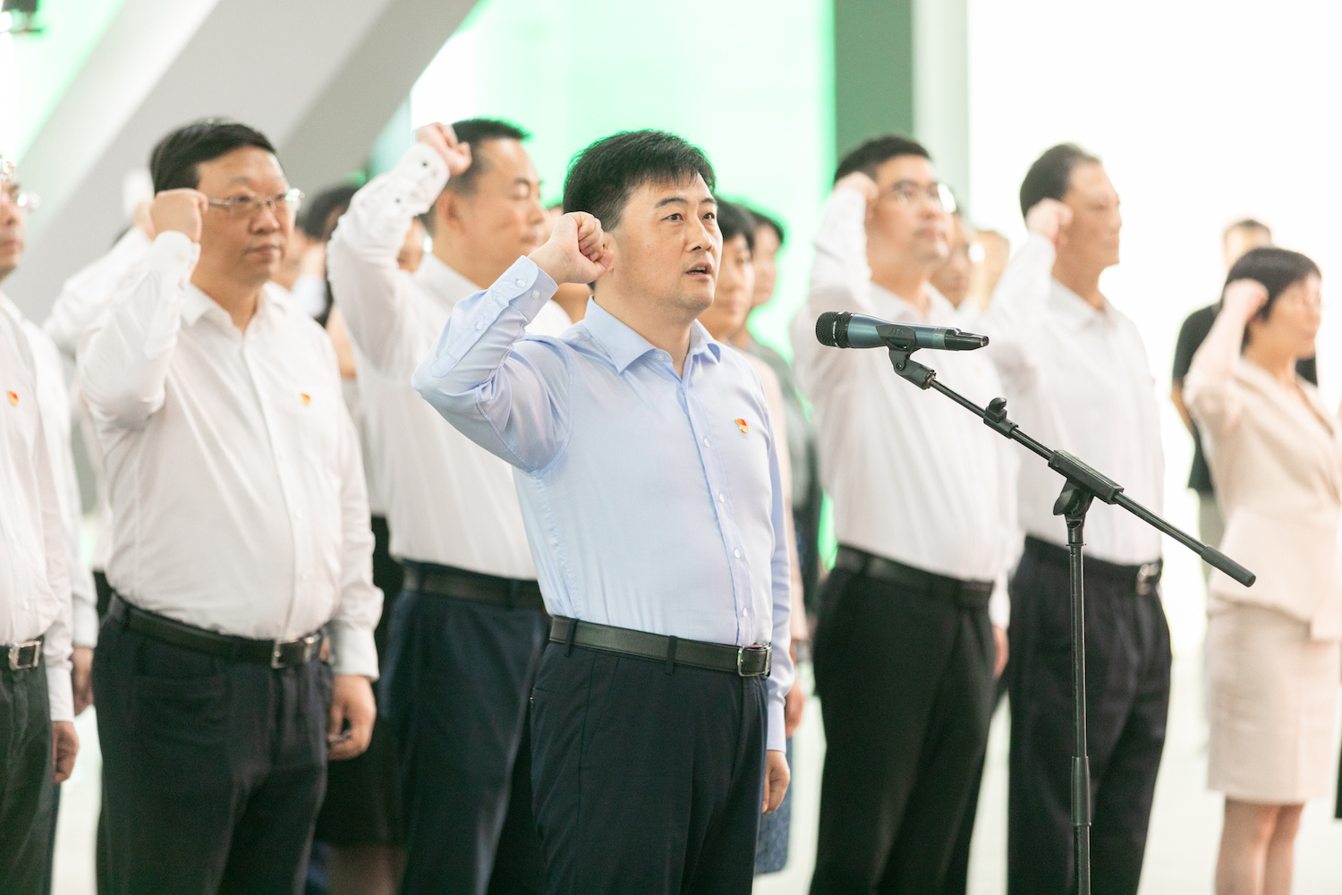 光刻膠項(xiàng)目驗(yàn)收會(huì)照片(圖14)